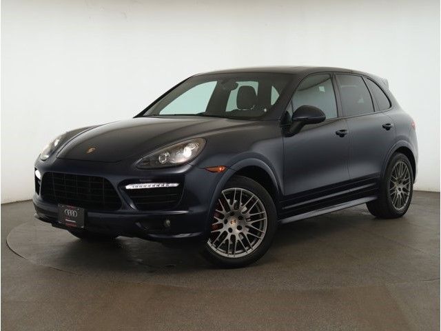 2014 Porsche Cayenne GTS