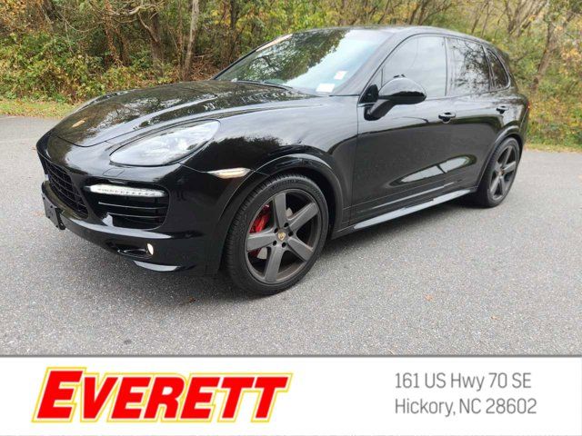 2014 Porsche Cayenne GTS