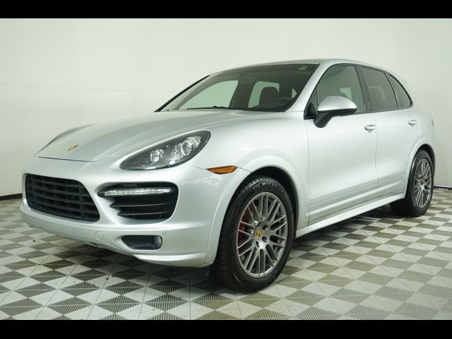 2014 Porsche Cayenne GTS