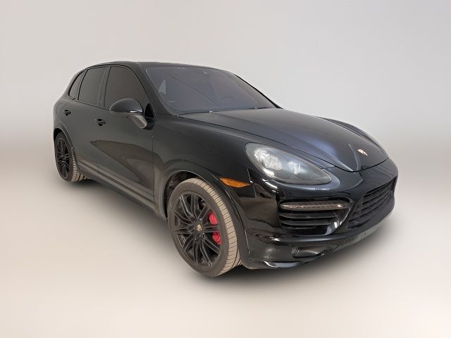 2014 Porsche Cayenne GTS