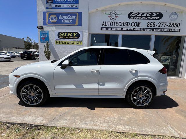 2014 Porsche Cayenne GTS