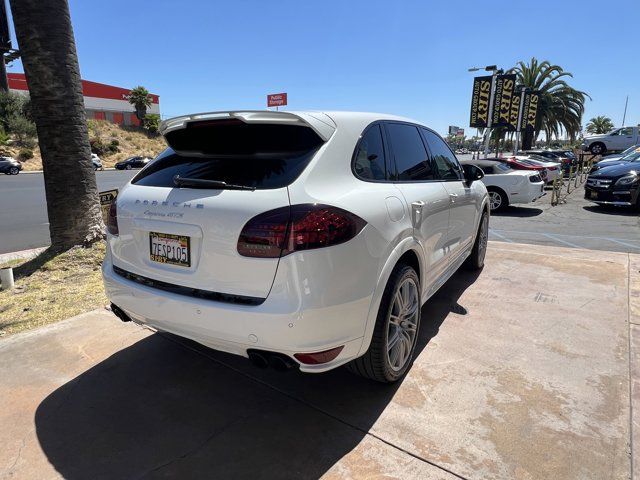 2014 Porsche Cayenne GTS