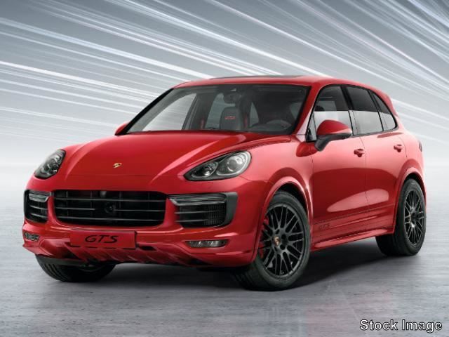 2014 Porsche Cayenne GTS