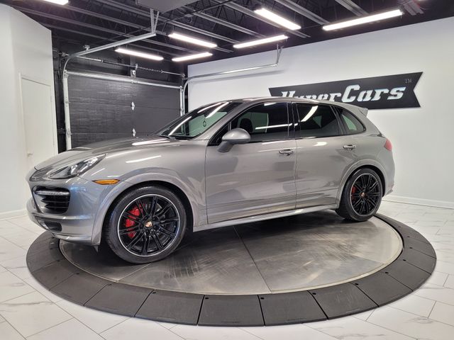 2014 Porsche Cayenne GTS