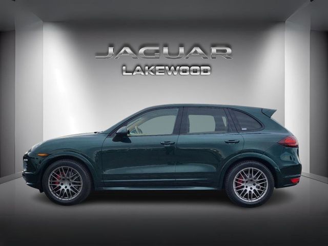 2014 Porsche Cayenne GTS