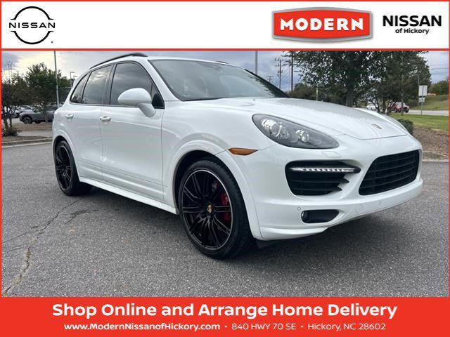 2014 Porsche Cayenne GTS