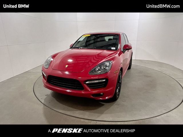 2014 Porsche Cayenne GTS