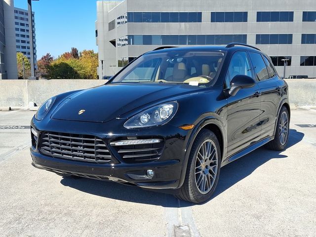 2014 Porsche Cayenne GTS