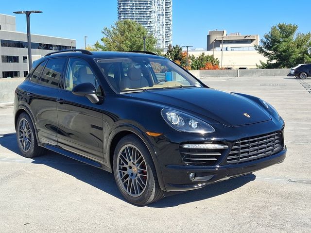 2014 Porsche Cayenne GTS