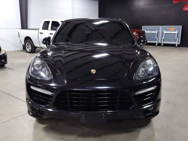 2014 Porsche Cayenne GTS