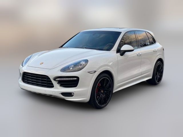 2014 Porsche Cayenne GTS