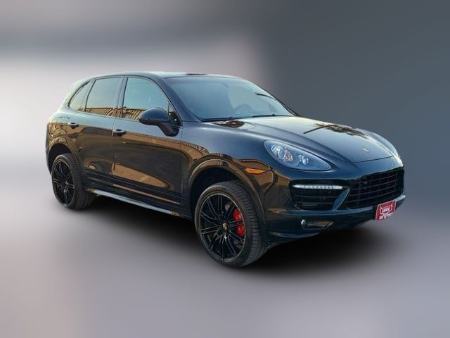 2014 Porsche Cayenne GTS