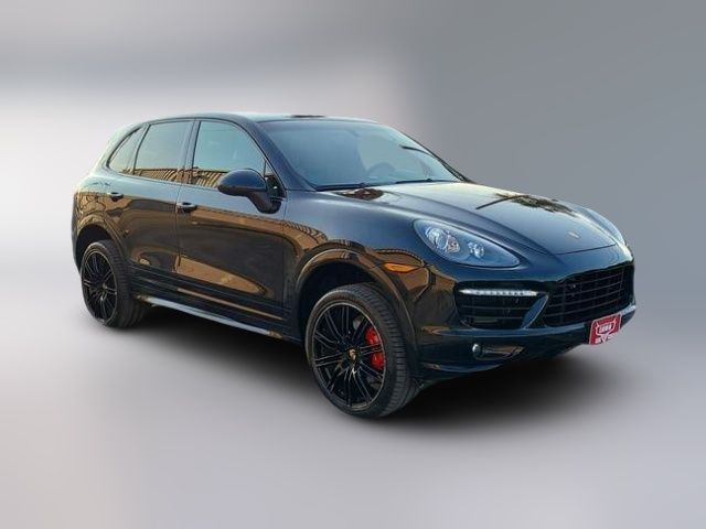 2014 Porsche Cayenne GTS