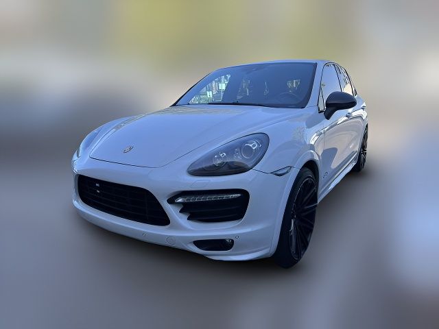 2014 Porsche Cayenne GTS