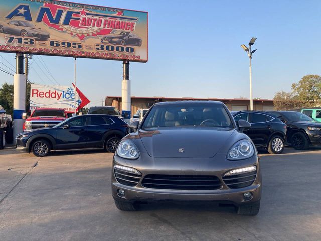 2014 Porsche Cayenne Platinum Edition