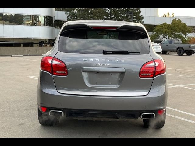 2014 Porsche Cayenne Platinum Edition