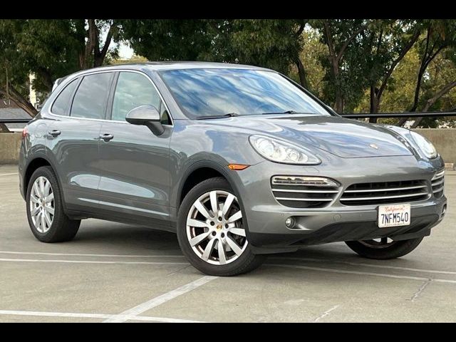 2014 Porsche Cayenne Platinum Edition