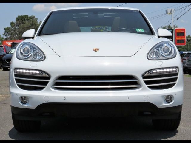 2014 Porsche Cayenne Platinum Edition
