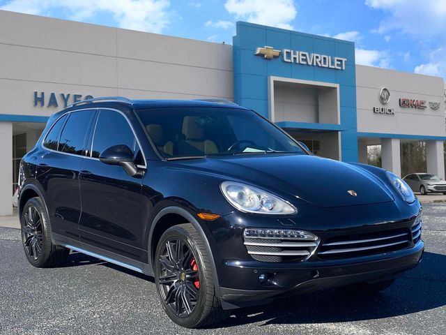 2014 Porsche Cayenne Platinum Edition