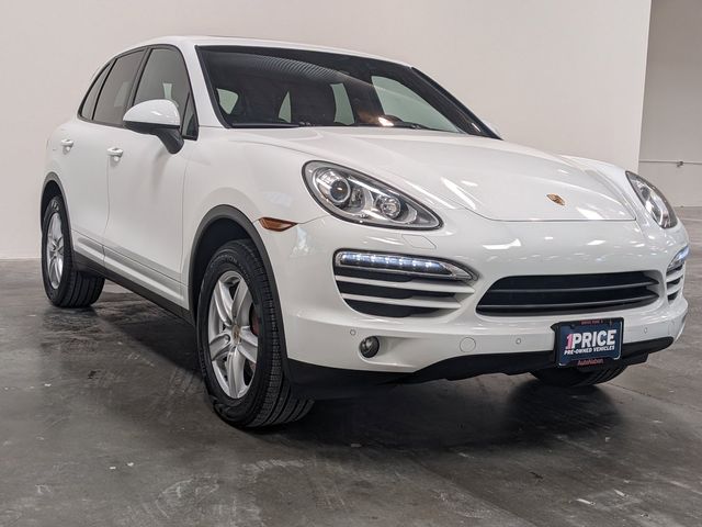 2014 Porsche Cayenne Platinum Edition