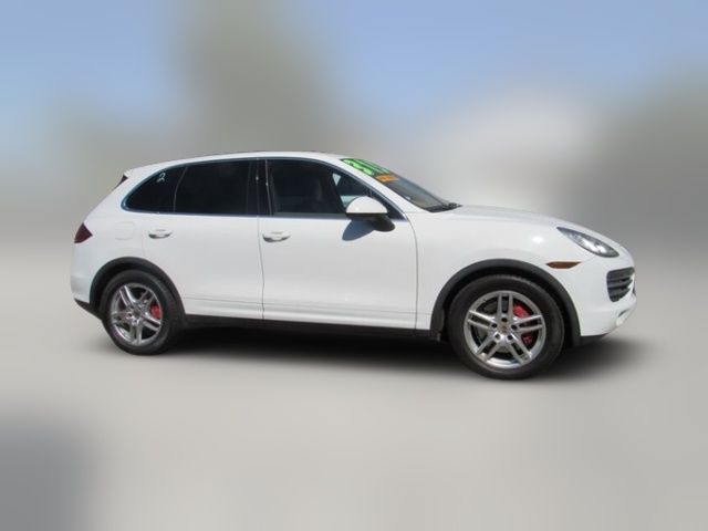 2014 Porsche Cayenne S