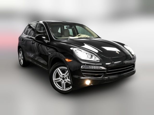 2014 Porsche Cayenne Hybrid S