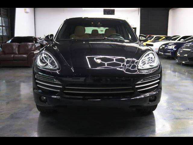 2014 Porsche Cayenne Platinum Edition