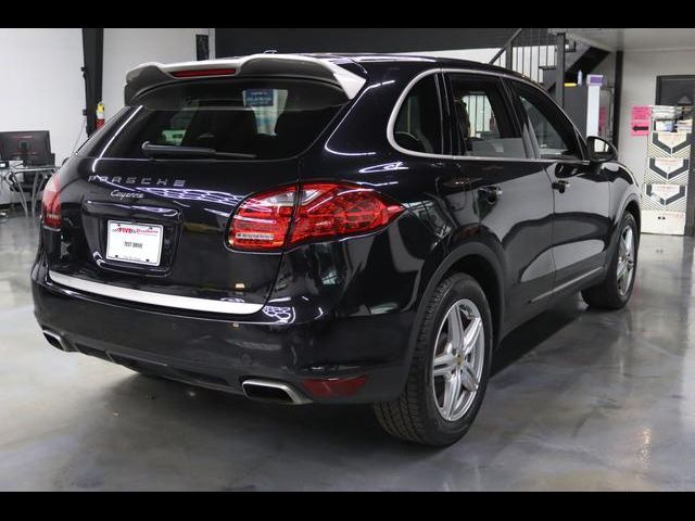 2014 Porsche Cayenne Platinum Edition