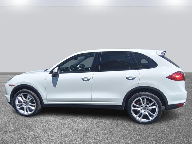 2014 Porsche Cayenne Turbo