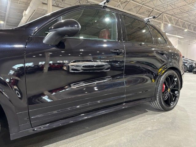 2014 Porsche Cayenne GTS