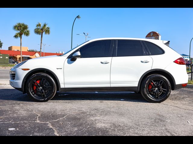 2014 Porsche Cayenne Hybrid S