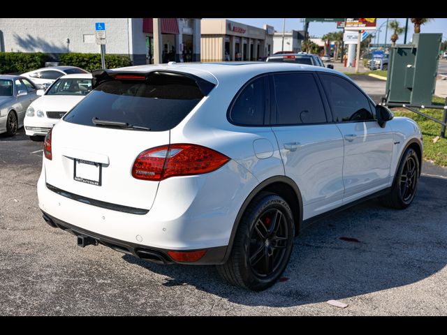 2014 Porsche Cayenne Hybrid S