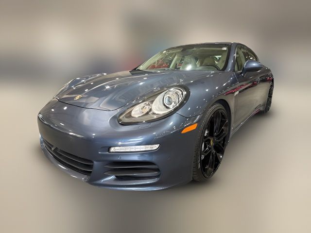 2014 Porsche Panamera Base