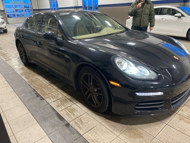 2014 Porsche Panamera Base