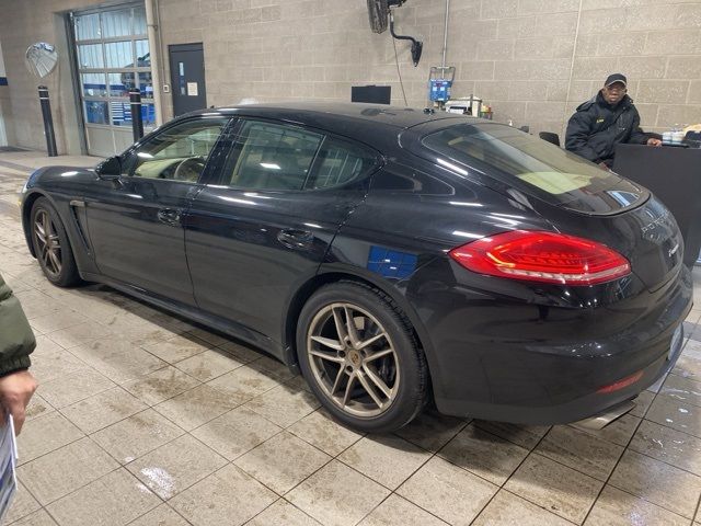 2014 Porsche Panamera Base