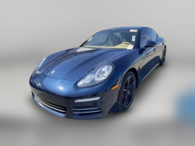 2014 Porsche Panamera 4