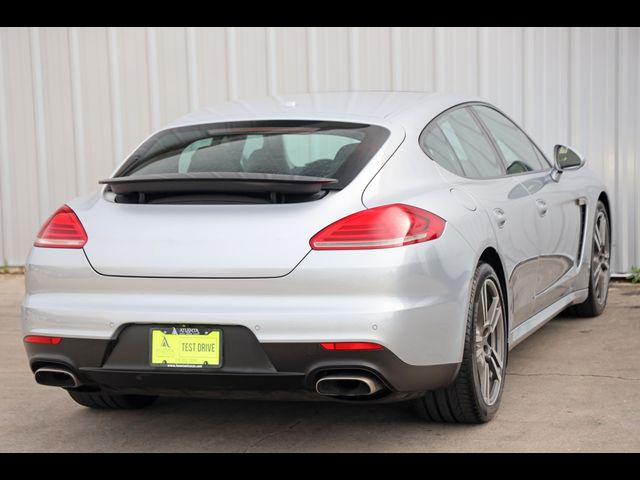 2014 Porsche Panamera 4