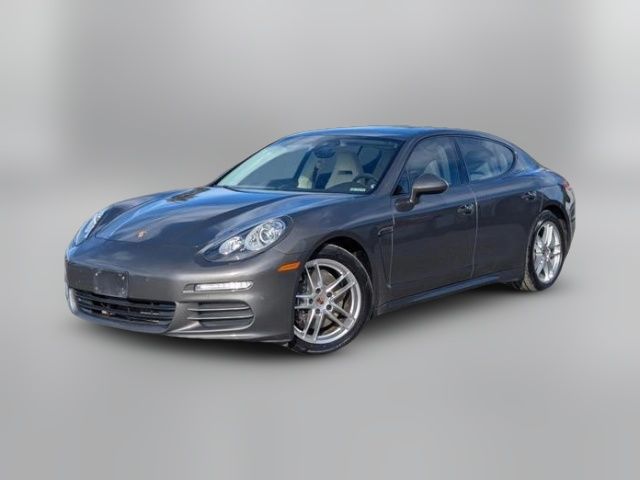2014 Porsche Panamera 4