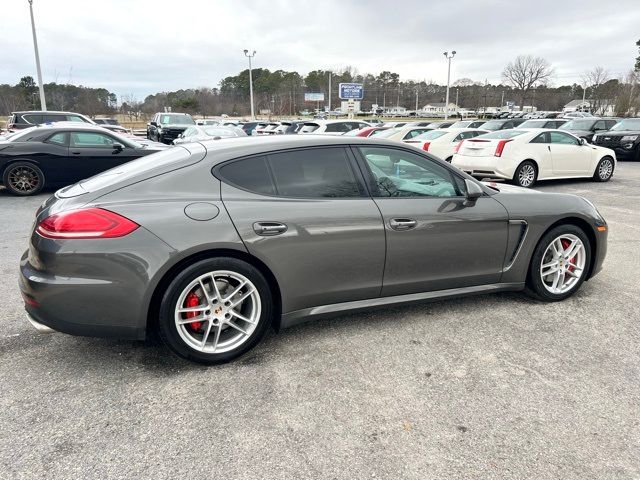 2014 Porsche Panamera 4