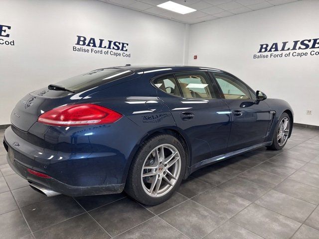 2014 Porsche Panamera 4