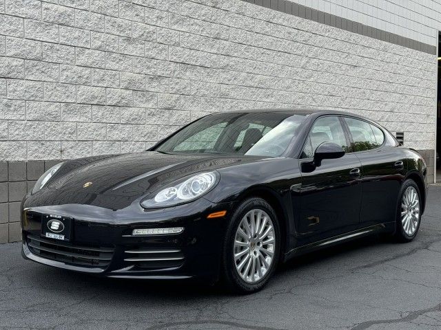 2014 Porsche Panamera Base