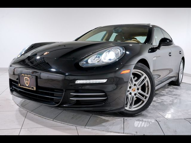 2014 Porsche Panamera 4