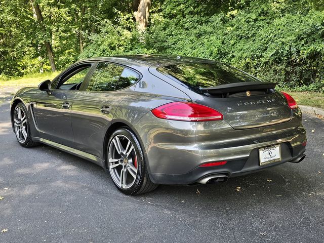 2014 Porsche Panamera 4