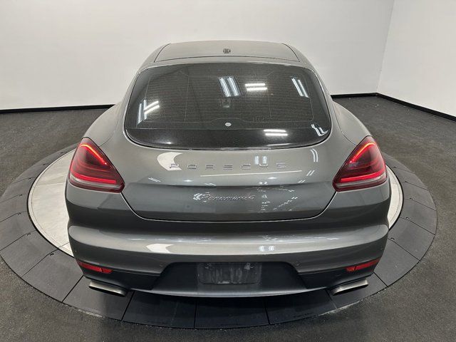 2014 Porsche Panamera 4