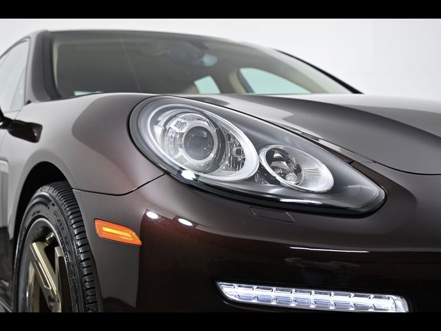 2014 Porsche Panamera 4