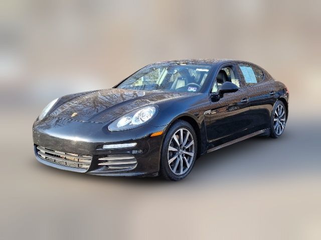 2014 Porsche Panamera 4