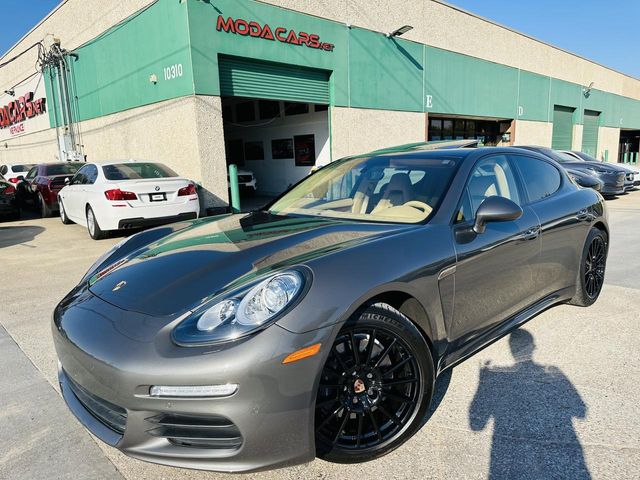 2014 Porsche Panamera 4