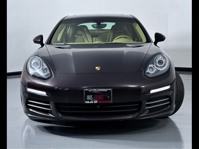 2014 Porsche Panamera 4