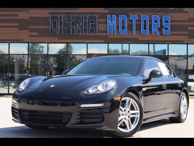 2014 Porsche Panamera 4