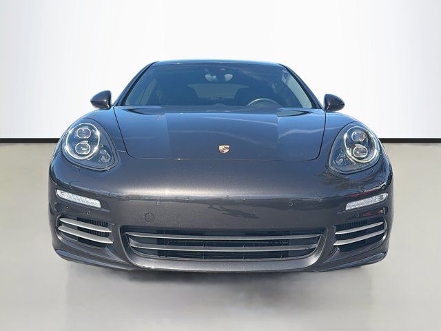 2014 Porsche Panamera 4S